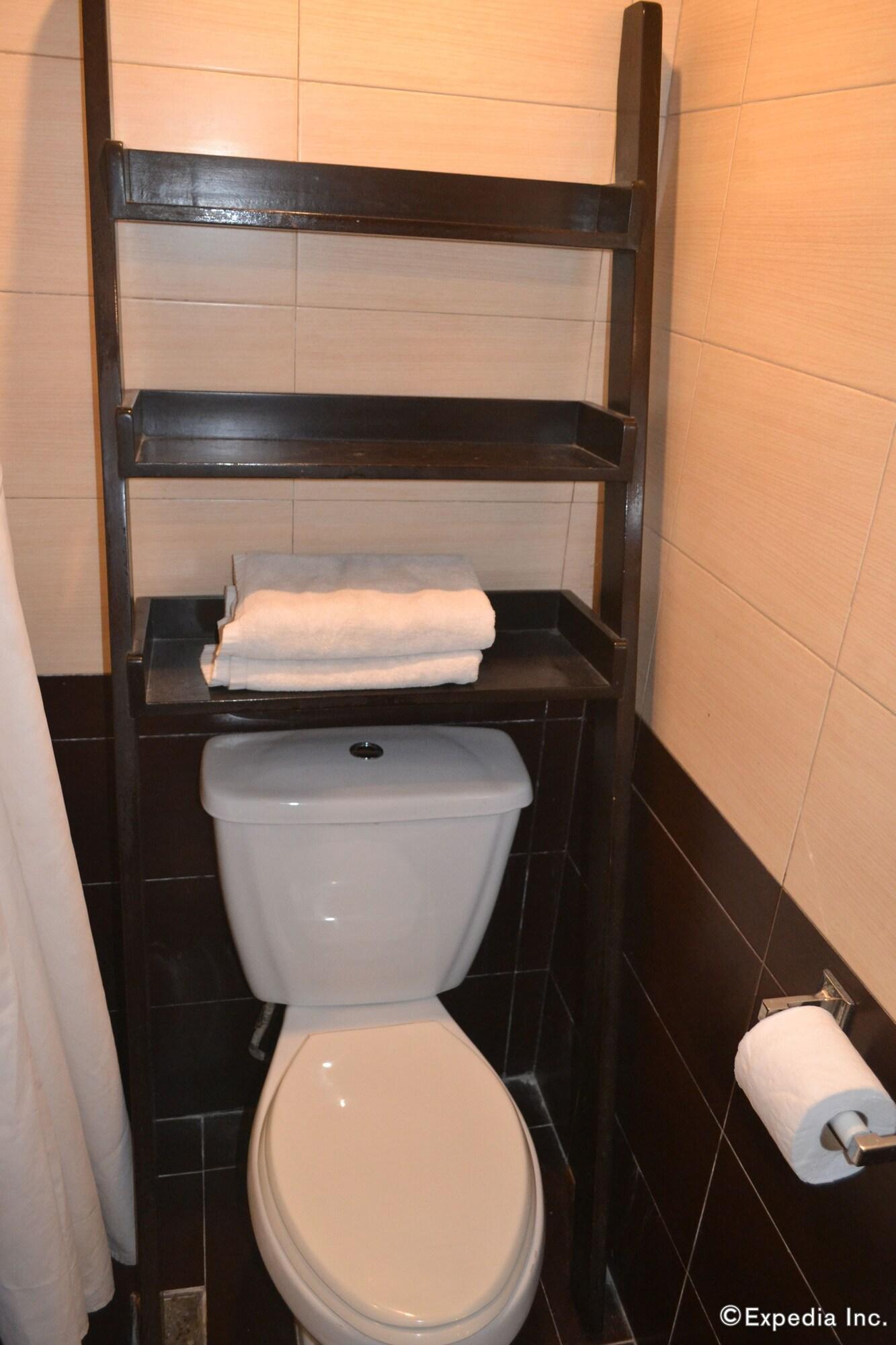 Lancaster Hotel Cebu Lapu-Lapu City Esterno foto