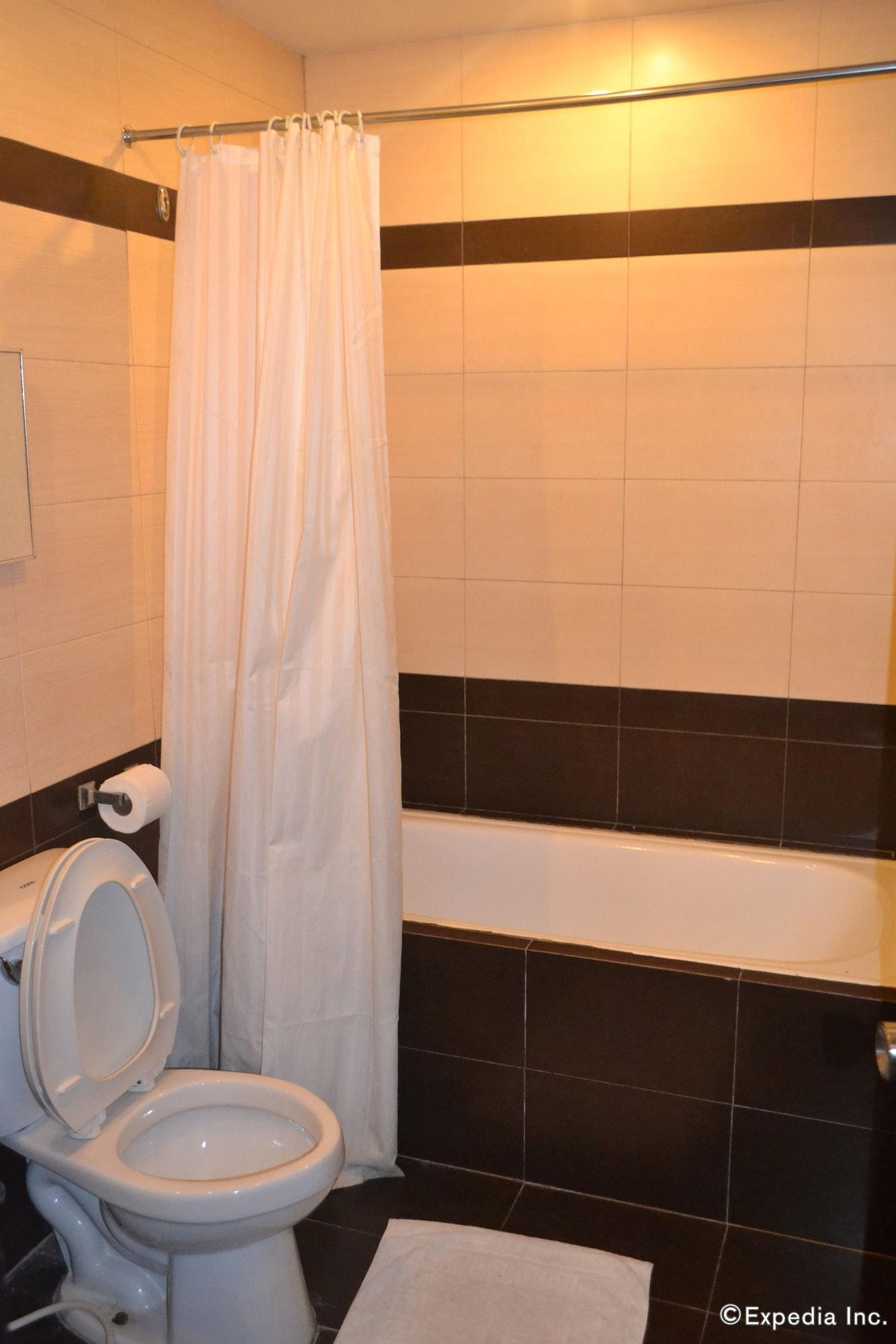 Lancaster Hotel Cebu Lapu-Lapu City Esterno foto