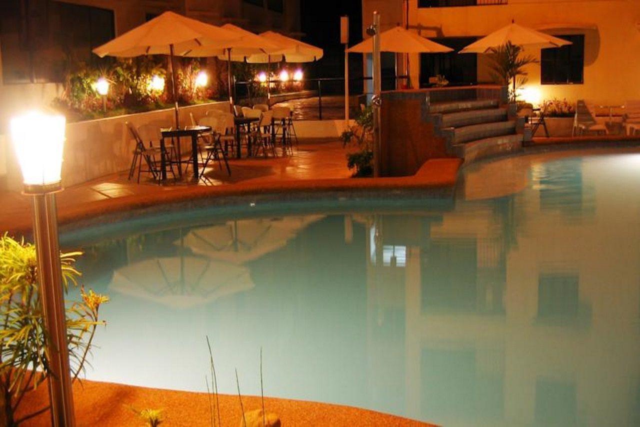 Lancaster Hotel Cebu Lapu-Lapu City Esterno foto
