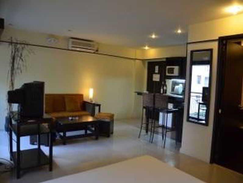 Lancaster Hotel Cebu Lapu-Lapu City Esterno foto